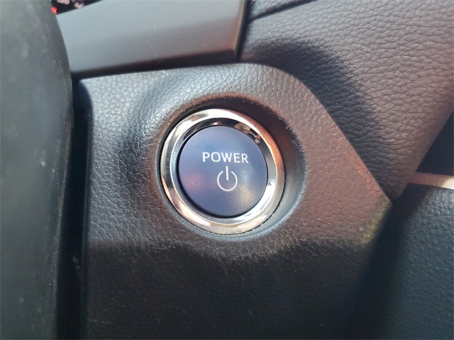 2021 Toyota RAV4 Hybrid XLE photo 23