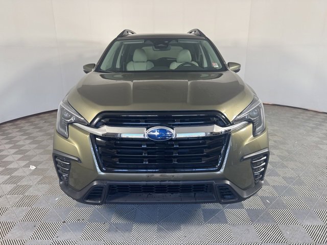 2023 Subaru Ascent Limited photo 2