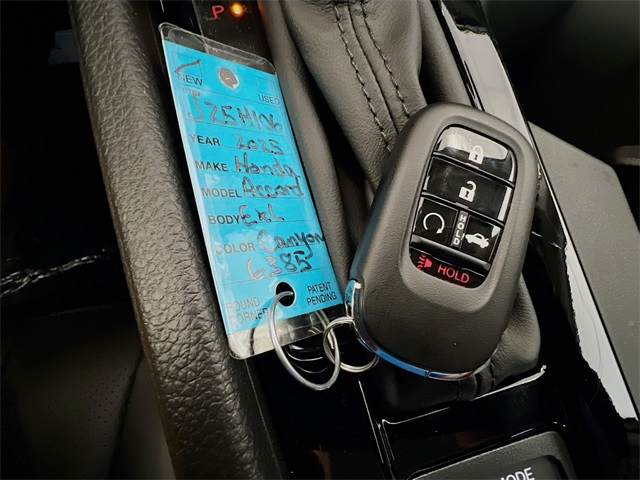2025 Honda Accord Hybrid EX-L photo 12