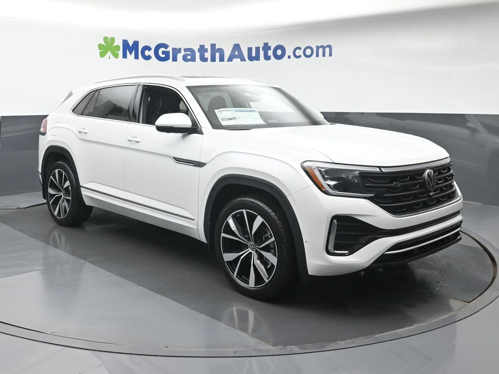 2026 Volkswagen Atlas Cross Sport SEL Premium R-LINE's photo