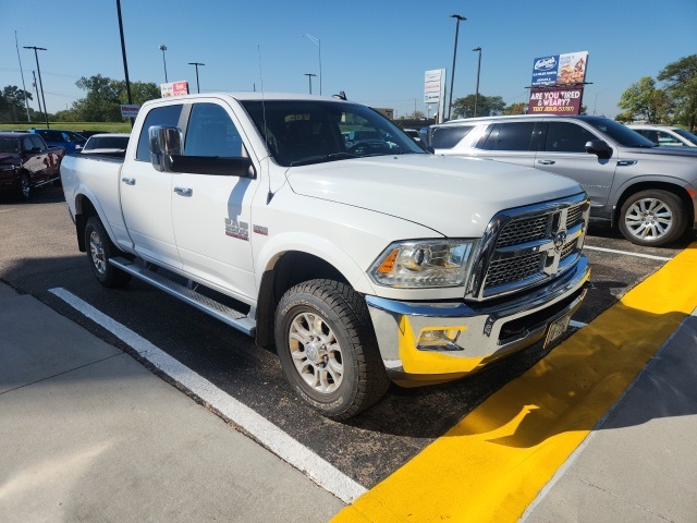 2015 Ram 2500 Laramie photo 2