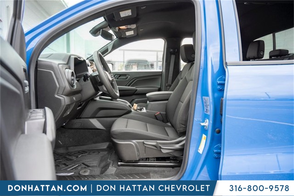 2026 Chevrolet Colorado Trail Boss photo 4