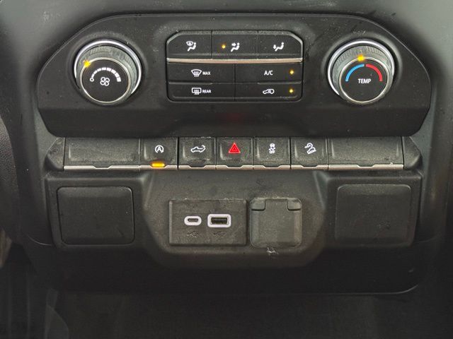 2022 Chevrolet Silverado 1500 Custom Trail Boss photo 27