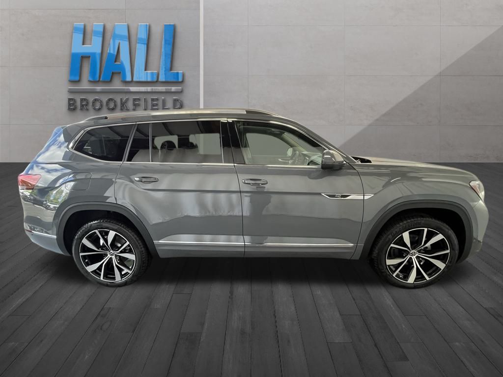 2025 Volkswagen Atlas SEL Premium R-Line photo 6