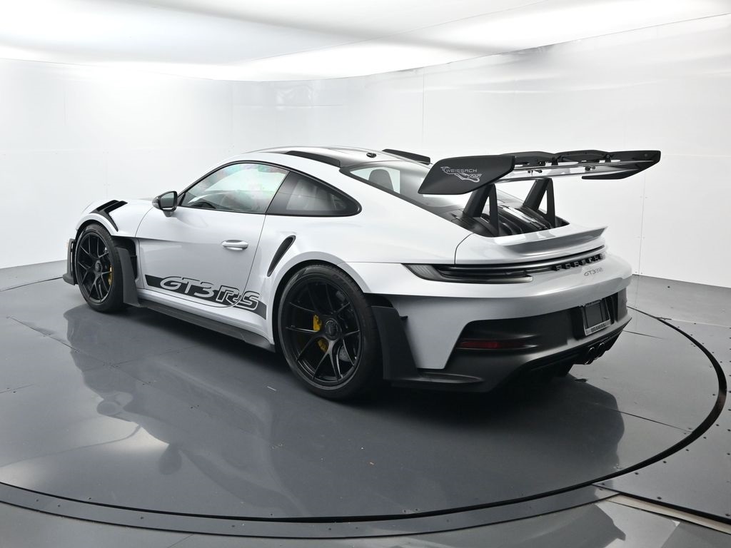 2025 Porsche 911 GT3 RS photo 2