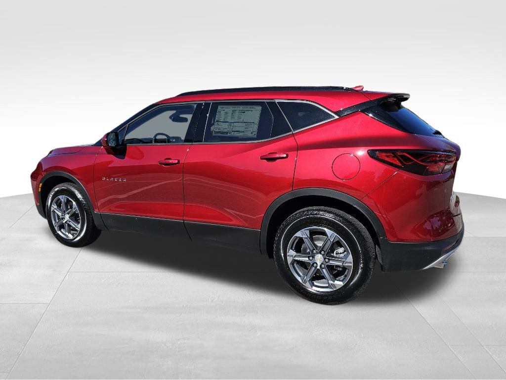 2025 Chevrolet Blazer 2LT photo 5