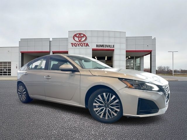 2023 Nissan Altima SV