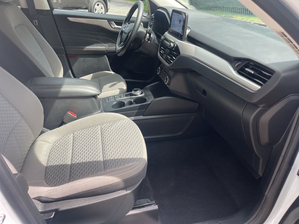 2021 Ford Escape SE photo 14