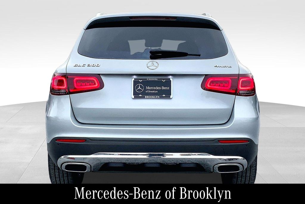 2022 Mercedes Benz GLC 300 4MATIC photo 4