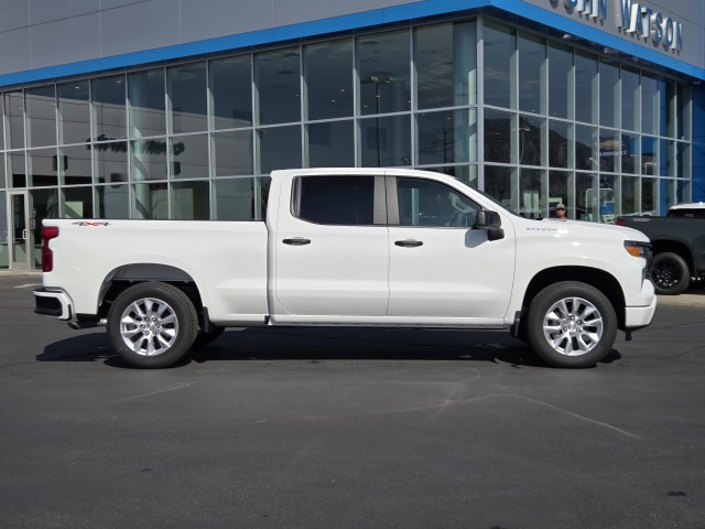 2026 Chevrolet Silverado 1500 Custom photo 3