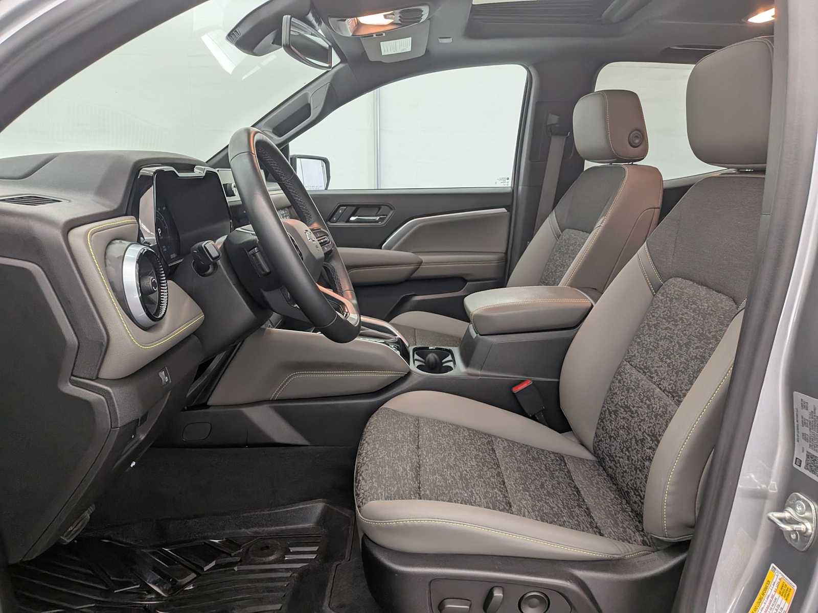 2024 Chevrolet Colorado ZR2 photo 12