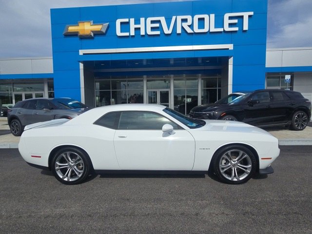 2022 Dodge Challenger R/T photo 3