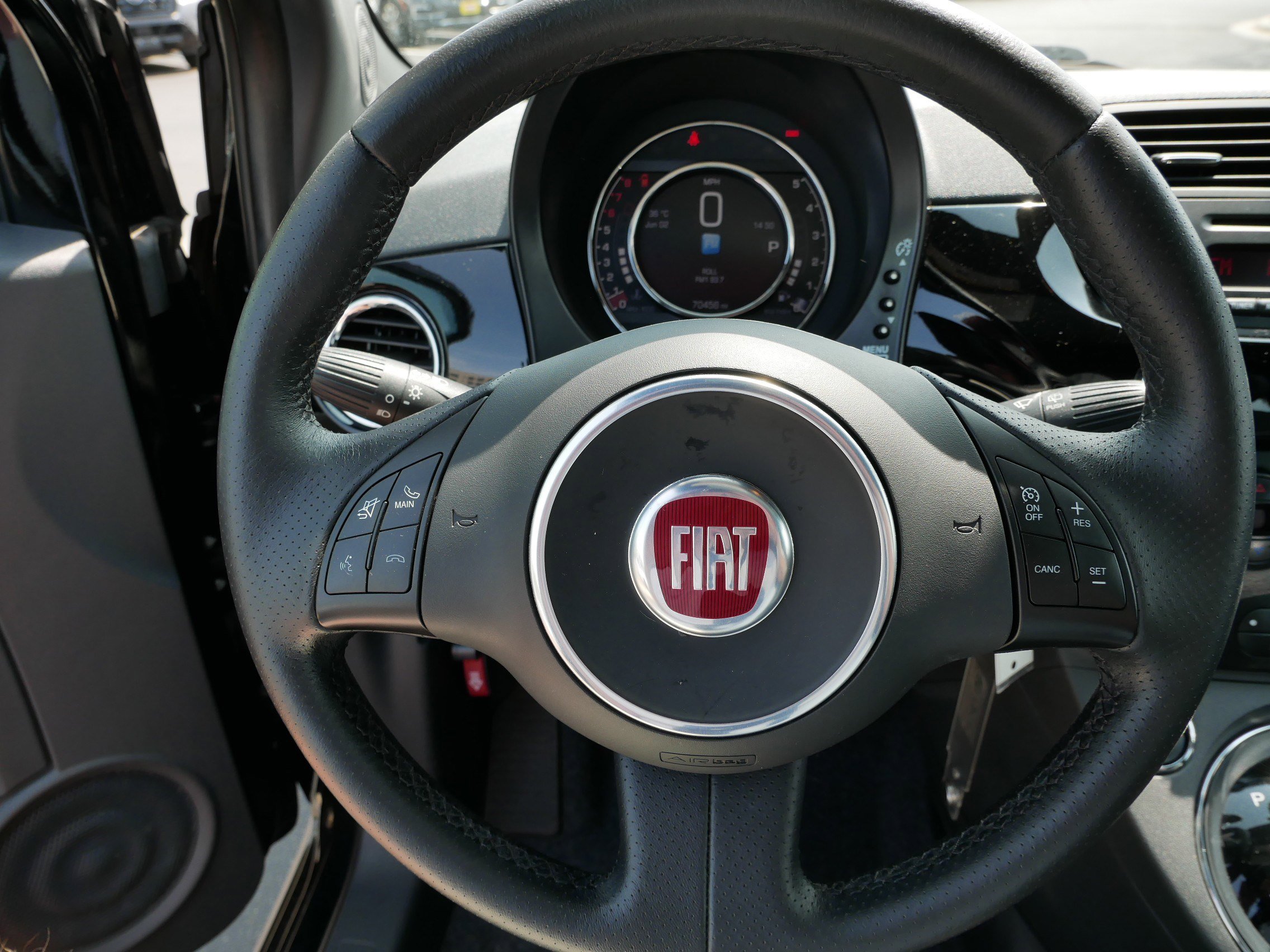 2015 Fiat 500 Sport photo 24