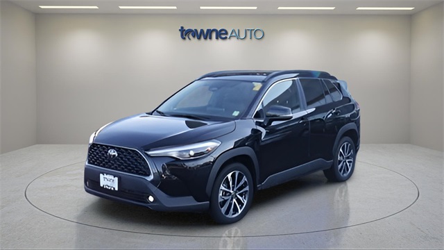 2023 Toyota Corolla Cross XLE's photo