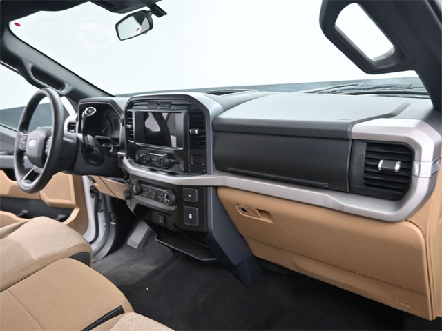 2023 Ford F-150 XLT photo 22