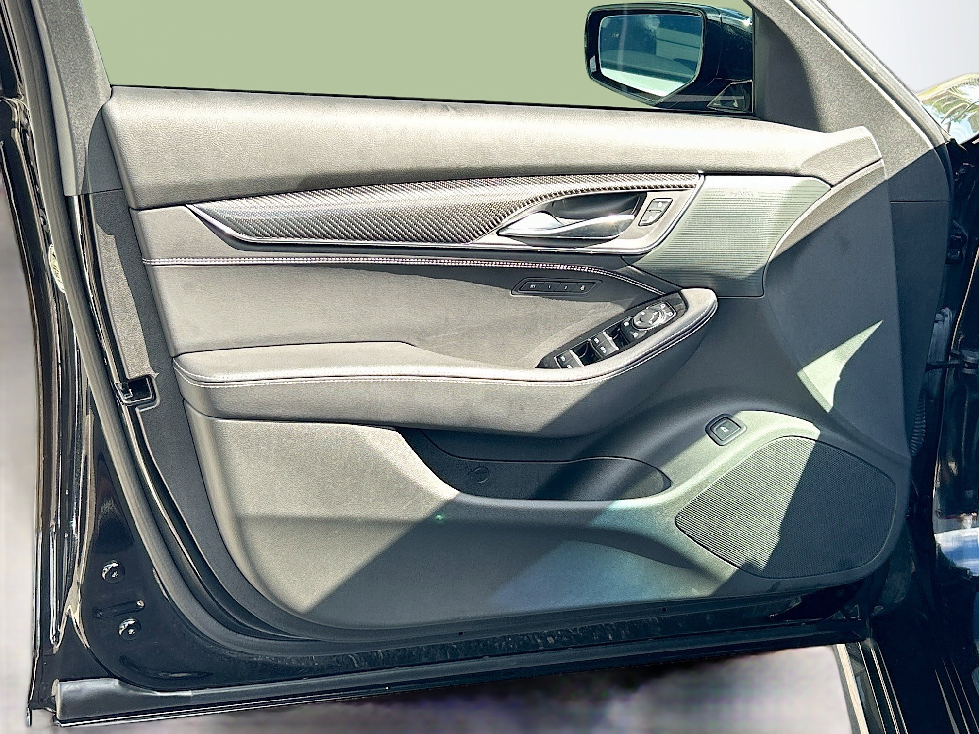 2024 Cadillac CT5 photo 17