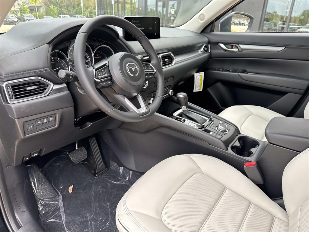 2025 Mazda CX-5 2.5 S Preferred photo 9