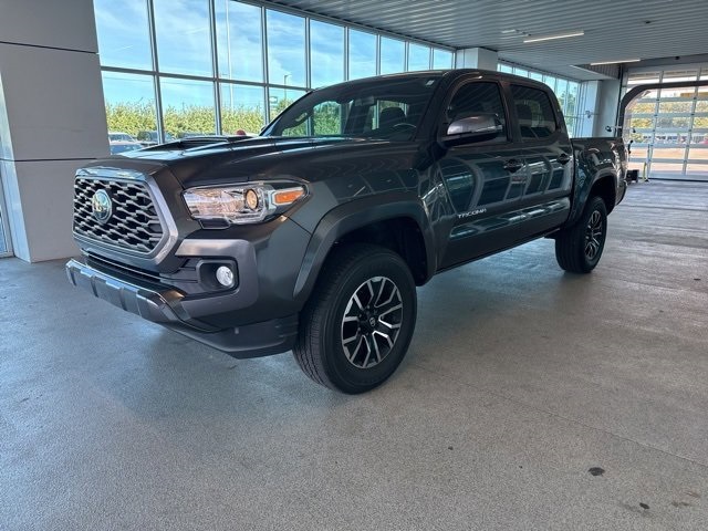 2022 Toyota Tacoma SR5 photo 3
