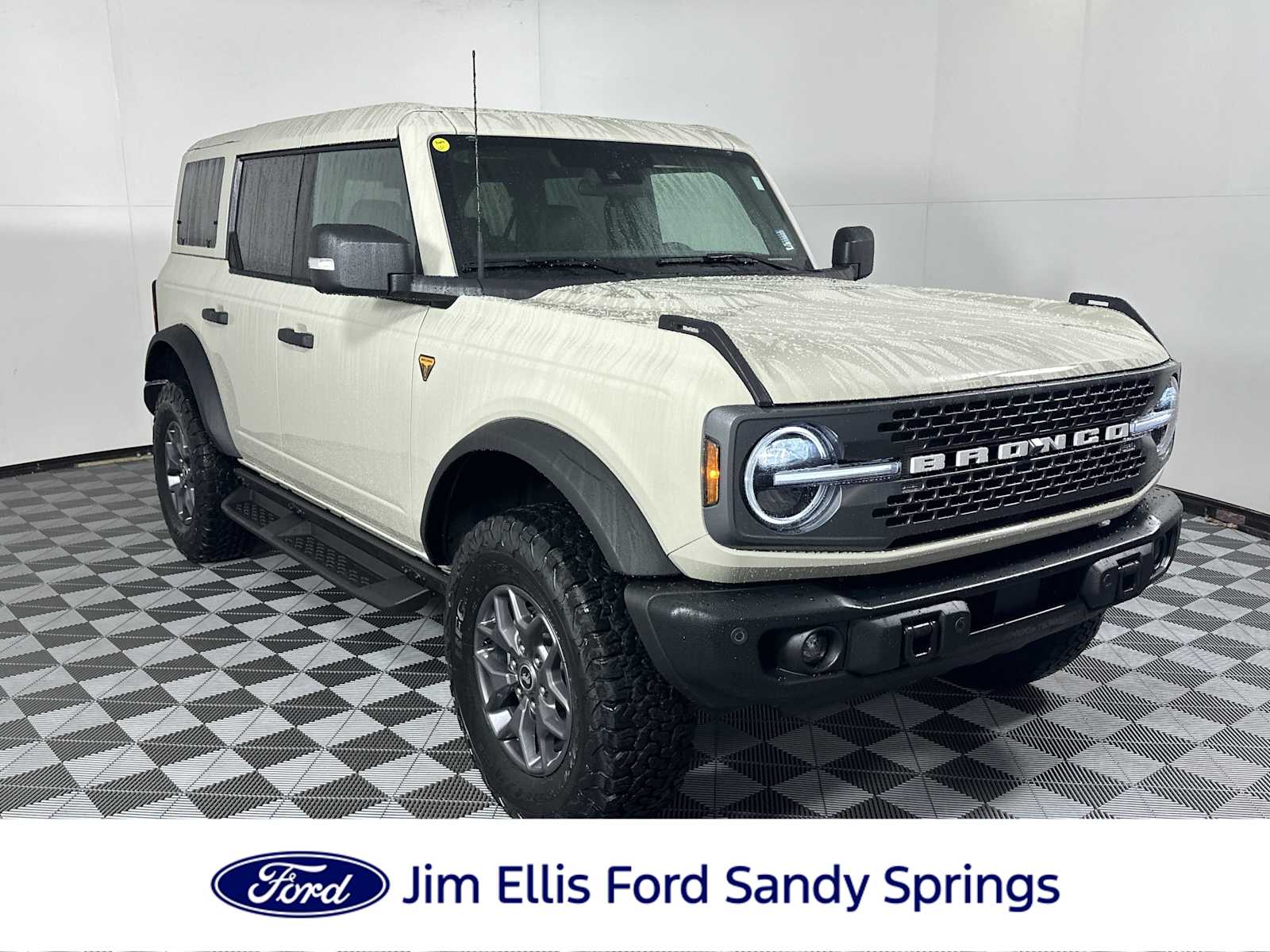 2025 Ford Bronco 4-Door Badlands's photo