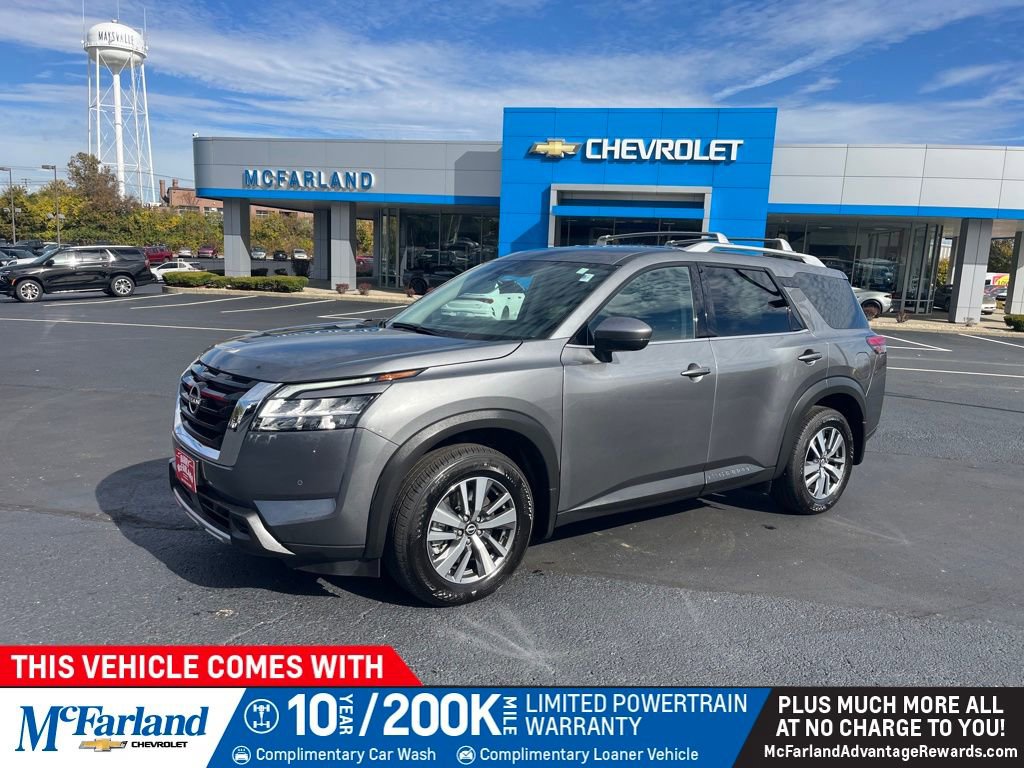 2024 Nissan Pathfinder SL's photo