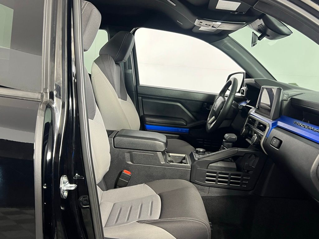 2025 Toyota Tacoma PreRunner photo 20