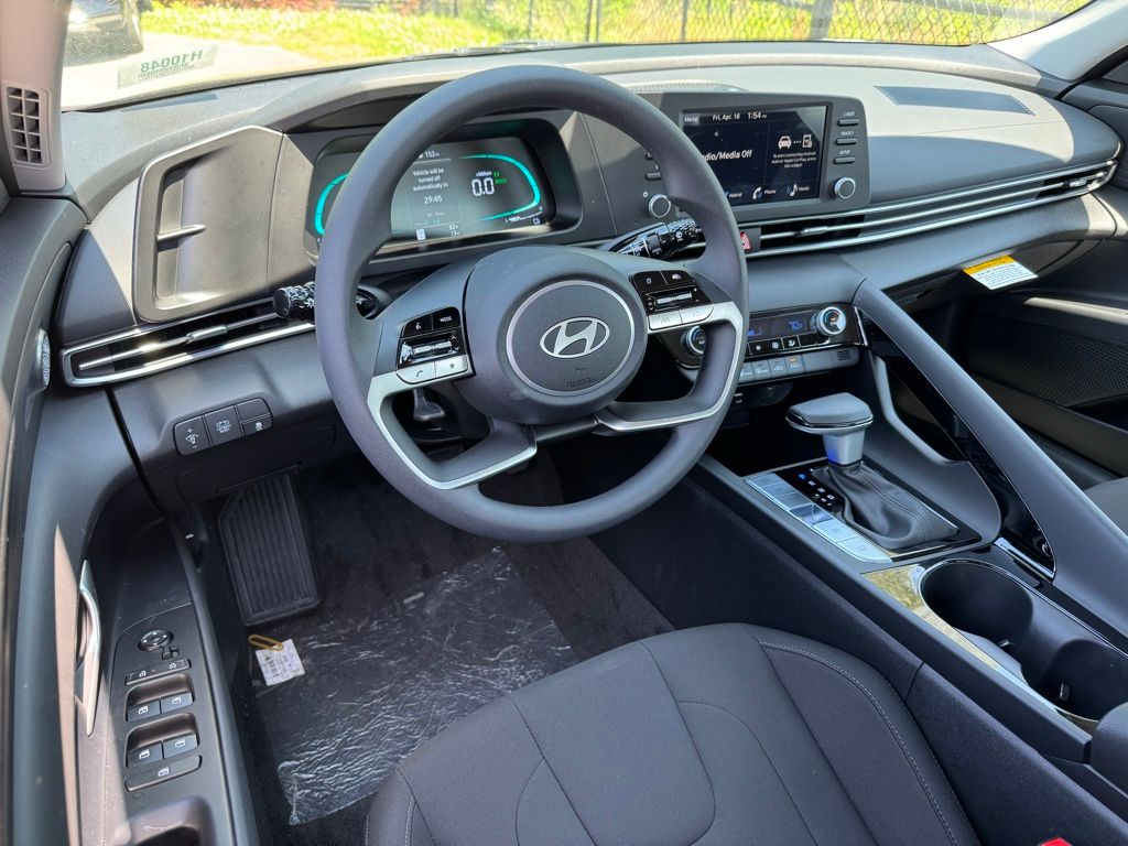 2025 Hyundai Elantra Hybrid Blue photo 2
