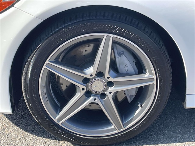 2017 Mercedes Benz C 300 4MATIC Coupe photo 9