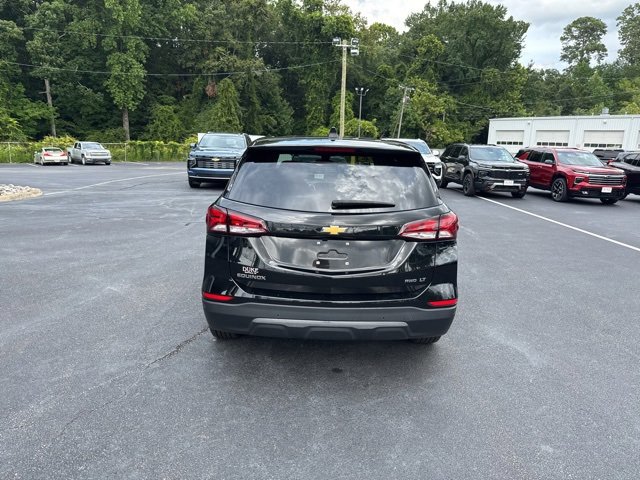 2023 Chevrolet Equinox LT photo 2