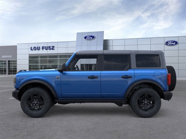 2025 Ford Bronco Big Bend photo 2