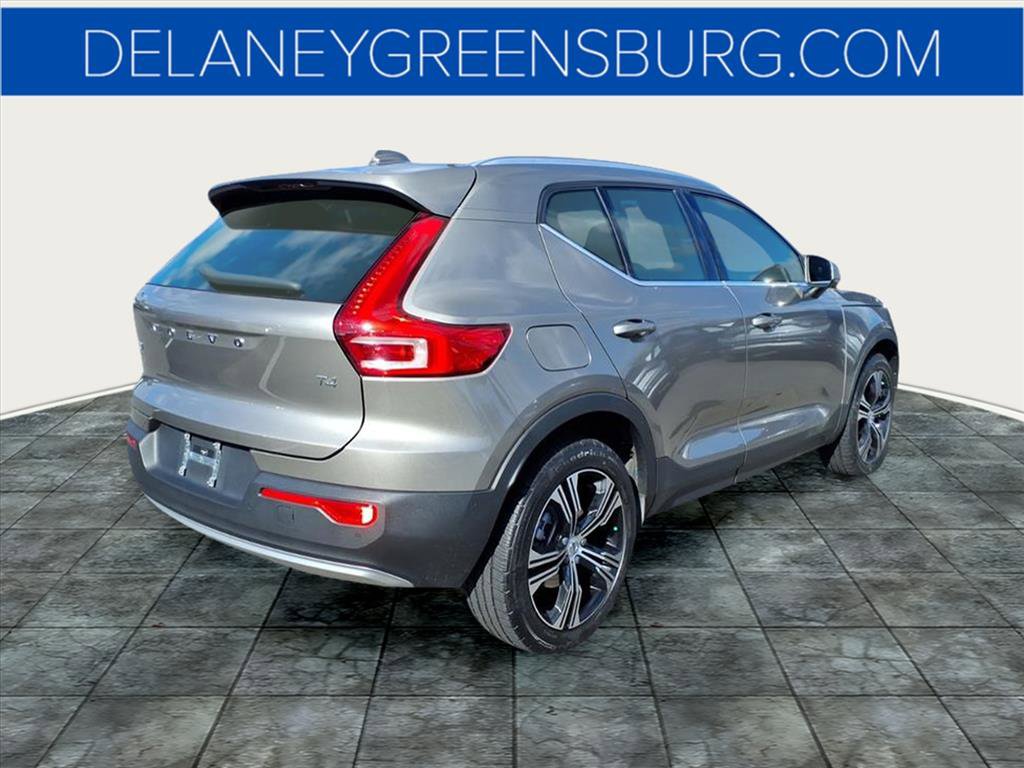 2021 Volvo XC40 Inscription photo 3