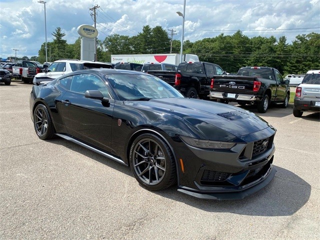 2024 Ford Mustang Dark Horse