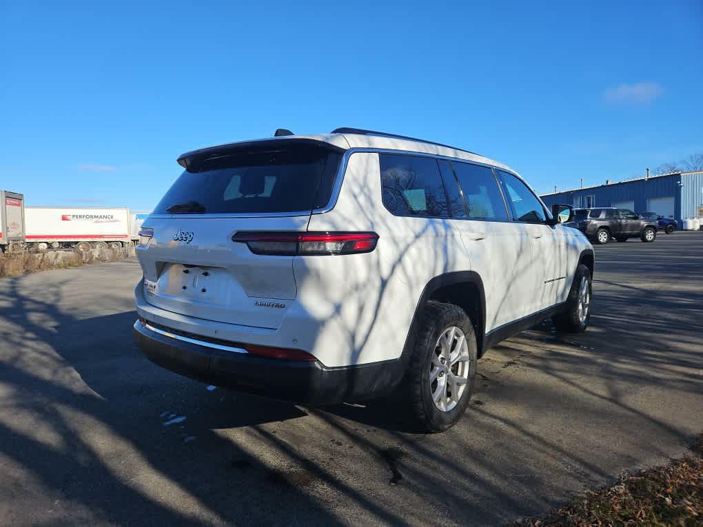 2022 Jeep Grand Cherokee Limited photo 3