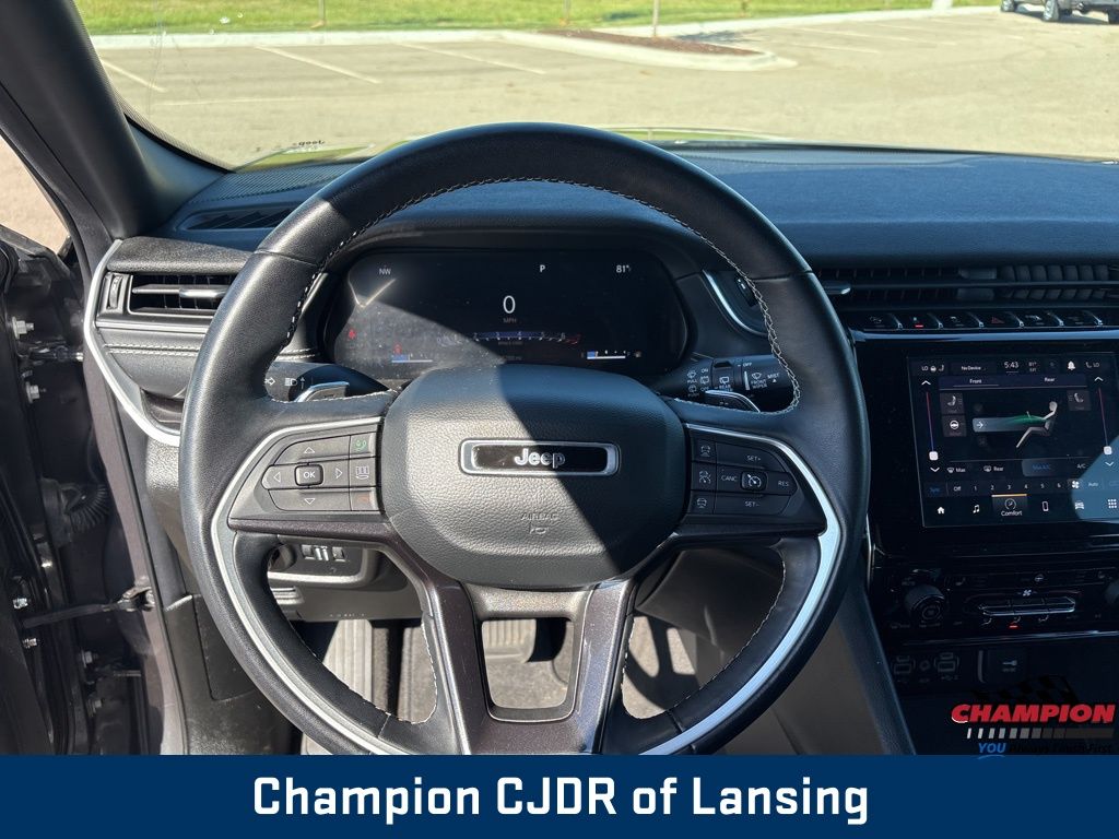 2022 Jeep Grand Cherokee Altitude photo 20