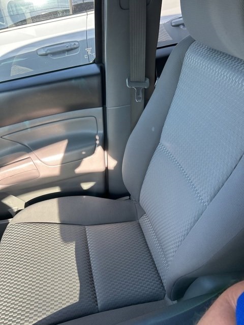 2014 Toyota Tacoma Base photo 3