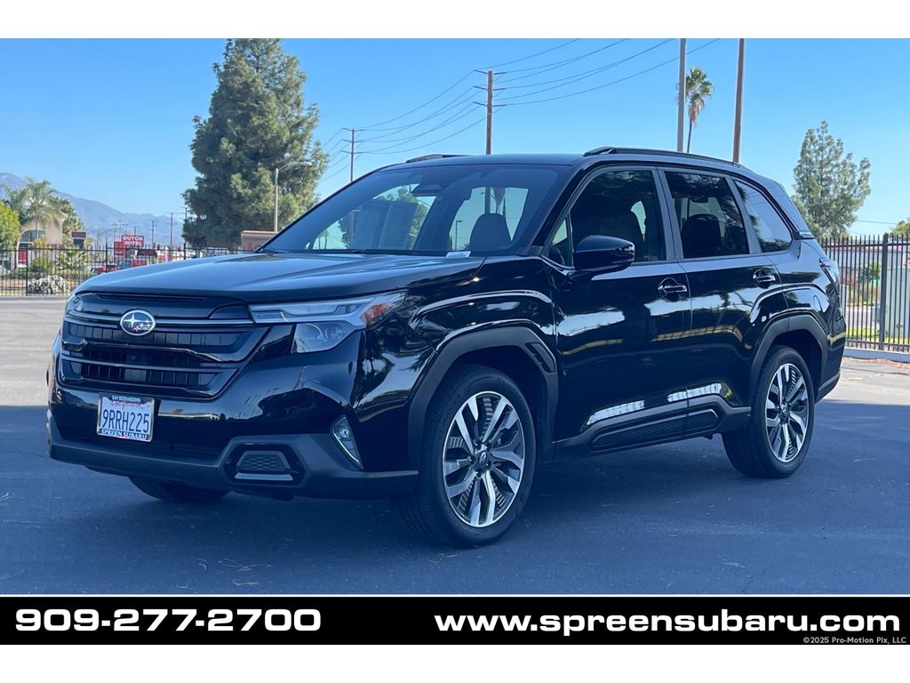2025 Subaru Forester Touring's photo