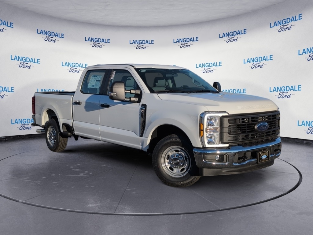 2026 Ford F-250 Super Duty XL's photo
