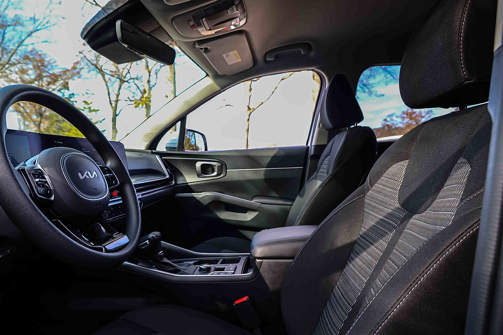 2025 Kia Sorento LX photo 4