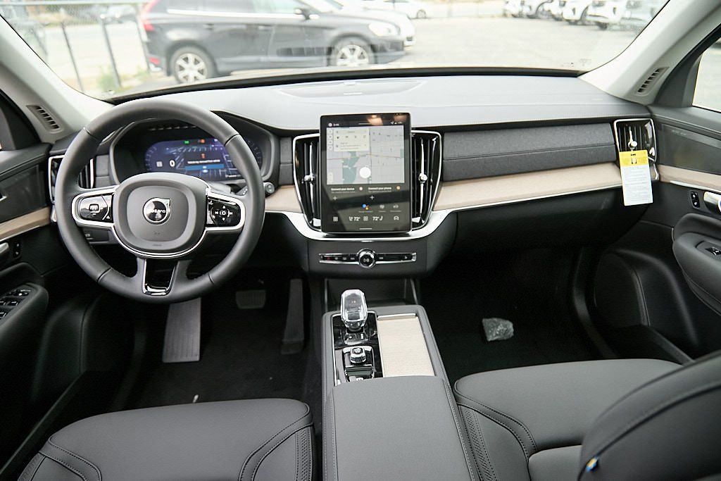2026 VOLVO XC90 - Image 26