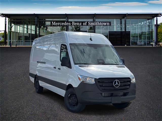 2026 Mercedes-Benz Sprinter Cargo Van Base's photo