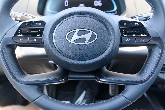 New 2025 White Hyundai SEL Sport image 19