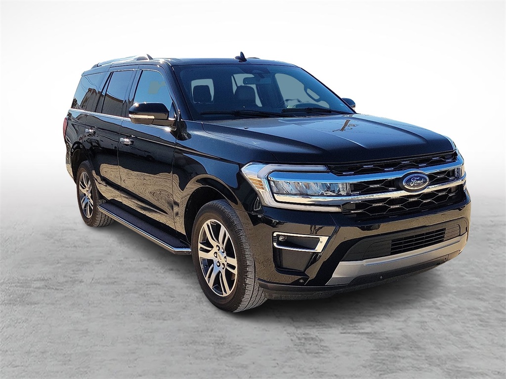 2023 Ford Expedition Limited's photo