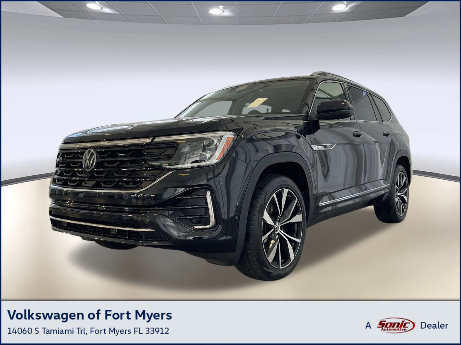 2024 Volkswagen Atlas SEL Premium R-Line's photo