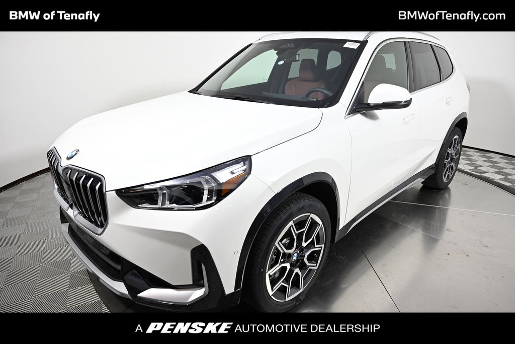2026 BMW X1 28i's photo