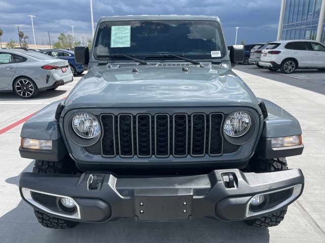 2025 Jeep Gladiator Sport photo 2