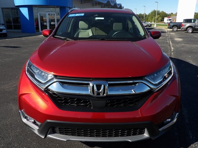 2019 Honda CR-V Touring photo 2