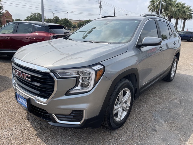 2023 Gmc Terrain SLE photo 3