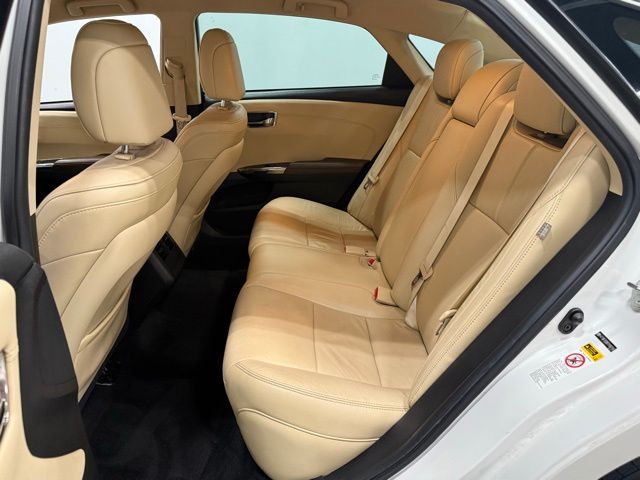 2015 Toyota Avalon XLE photo 21