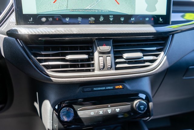 2025 Ford Escape Hybrid ST-Line Select photo 14