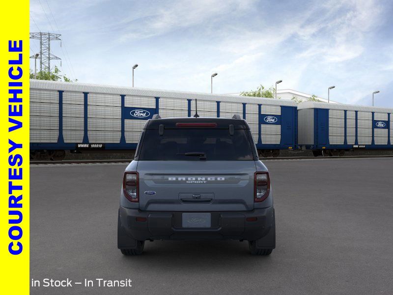 2025 Ford Bronco Sport Outer Banks photo 4