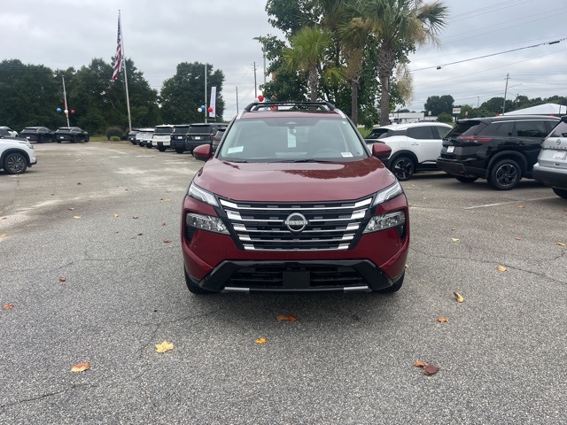 2025 Nissan Rogue Platinum photo 2